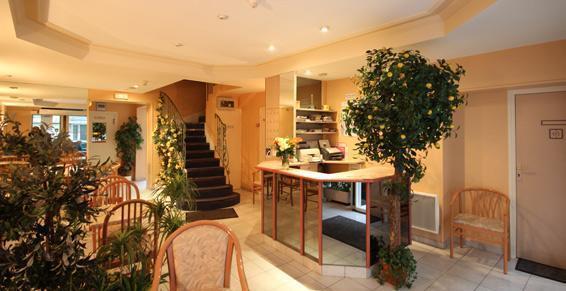 Hotel Asteries Тур Екстер'єр фото