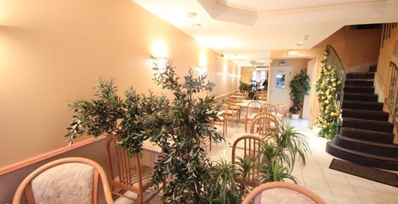 Hotel Asteries Тур Екстер'єр фото